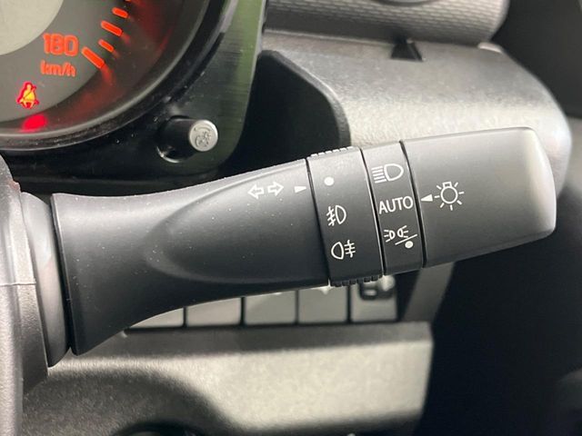 SUZUKI JIMNY NOMADE 2026 Image 31