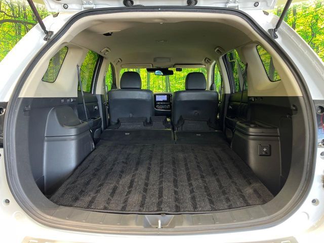 MITSUBISHI OUTLANDER PHEV 2018 Image 31