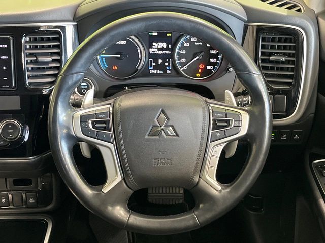 MITSUBISHI OUTLANDER PHEV 2018 Image 31