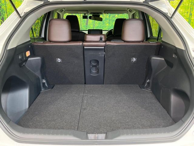 TOYOTA YARIS CROSS HYBRID 2021 Image 31