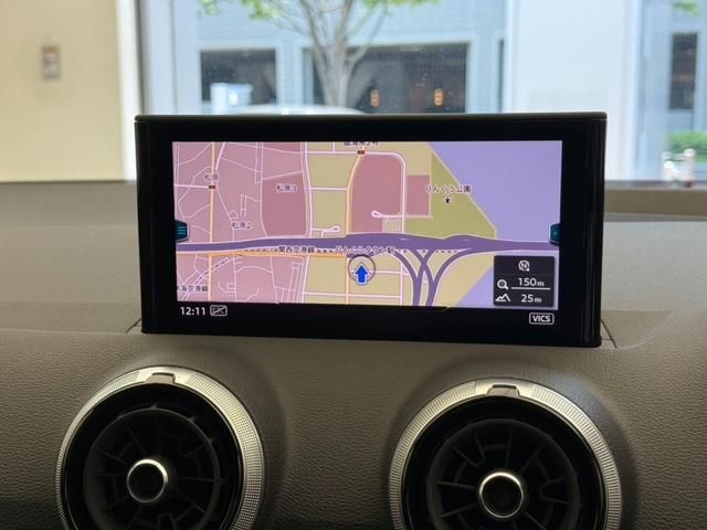 AUDI SQ2 2024 Image 31