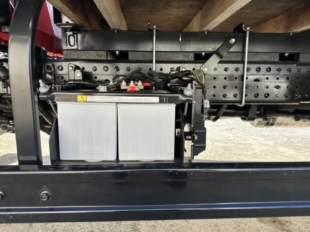 MITSUBISHI CANTER 2024 Image 31