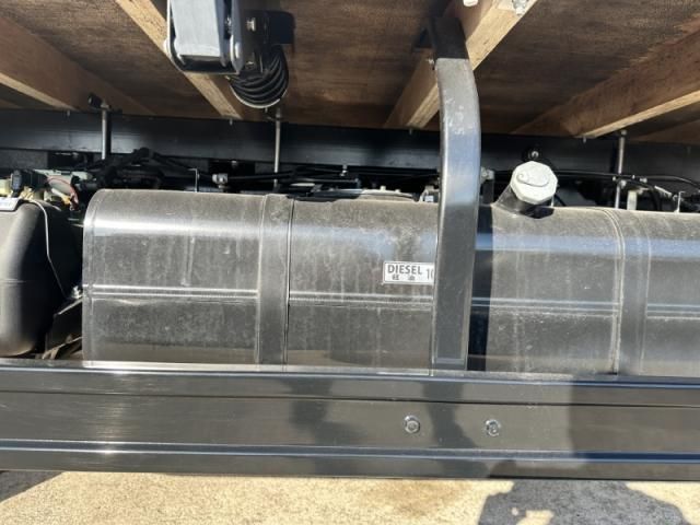 MITSUBISHI CANTER 2024 Image 31