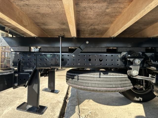 MITSUBISHI CANTER 2024 Image 31