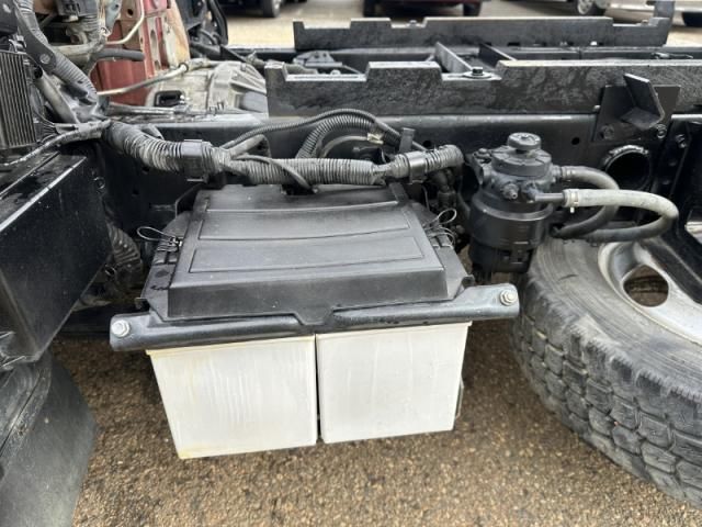 HINO DUTRO 2011 Image 31