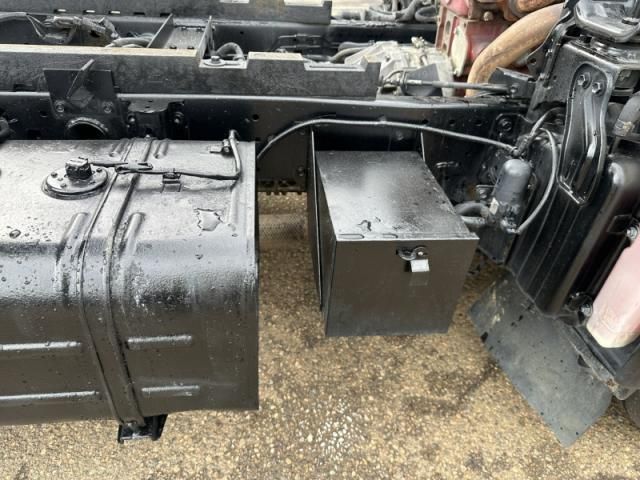 HINO DUTRO 2011 Image 31