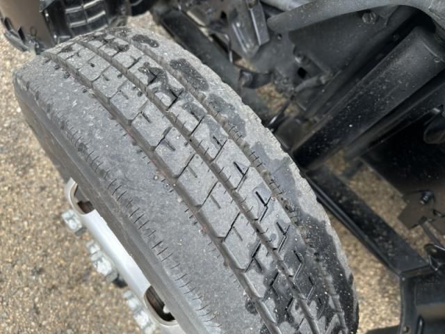 HINO DUTRO 2011 Image 31