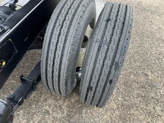 HINO DUTRO 2011 Image 31