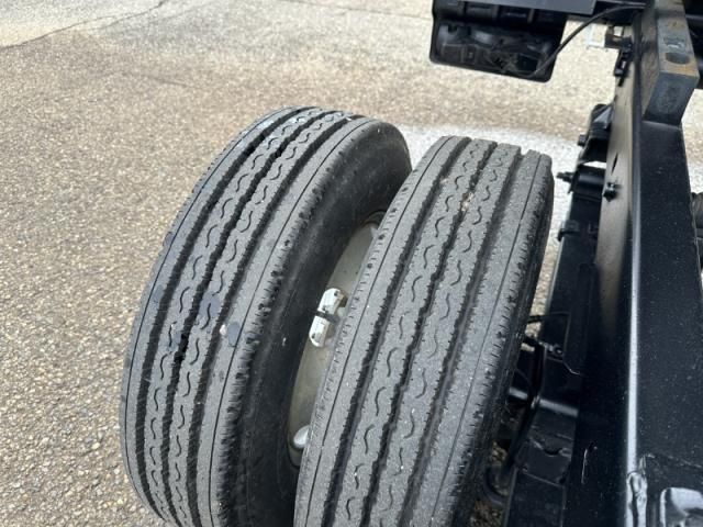 HINO DUTRO 2011 Image 31