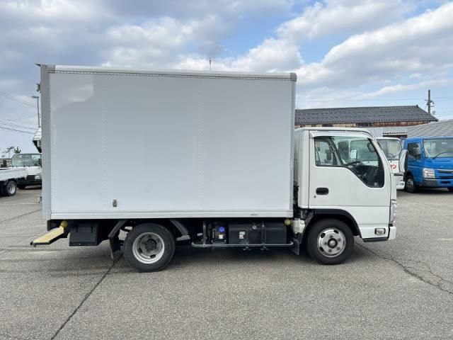ISUZU ELF 2019 Image 31