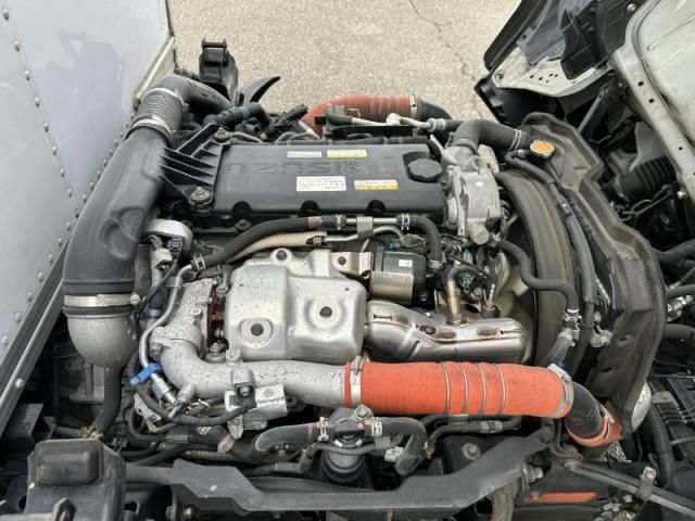 ISUZU ELF 2019 Image 31