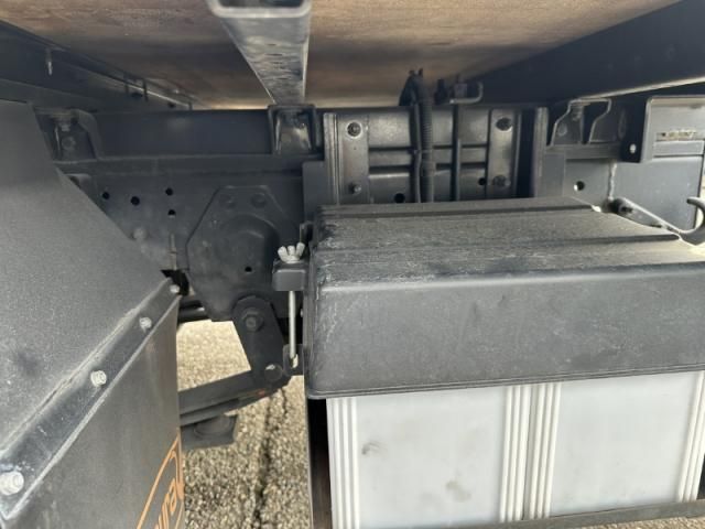 ISUZU ELF 2019 Image 31