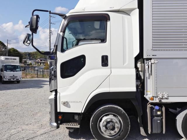 ISUZU GIGA 2017 Image 31