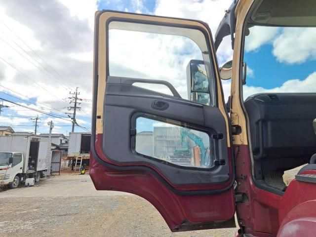 MITSUBISHI FUSOU SUPER GREAT 2009 Image 31