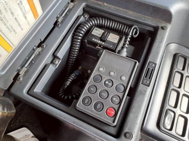 MITSUBISHI FUSOU SUPER GREAT 2009 Image 31