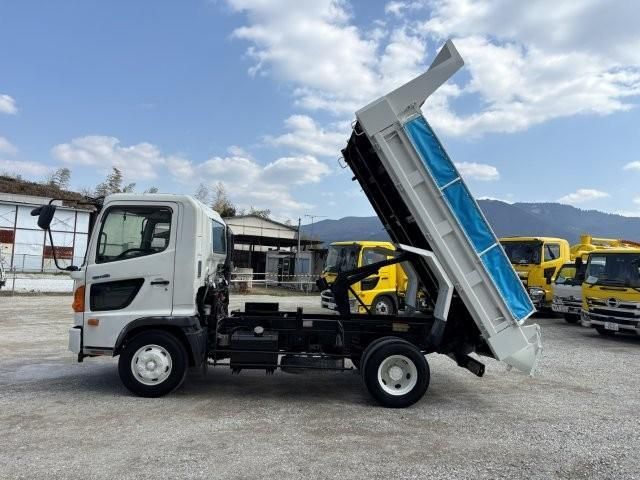 HINO RANGER 2014 Image 31