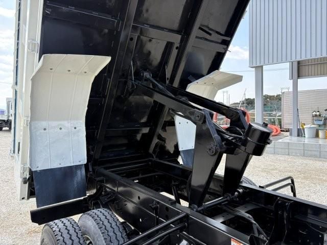 HINO RANGER 2014 Image 31