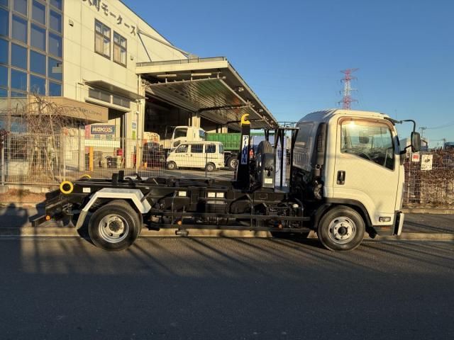 ISUZU FORWARD 2012 Image 31