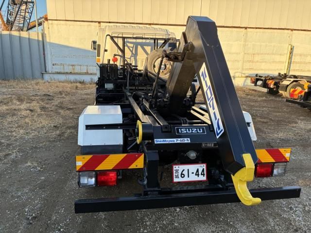 ISUZU FORWARD 2012 Image 31