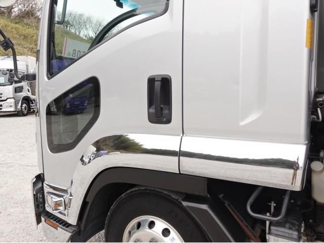 ISUZU FORWARD 2016 Image 31