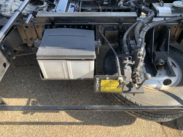 ISUZU ELF 2017 Image 31