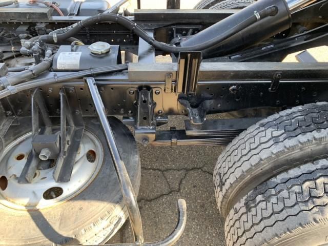 ISUZU ELF 2017 Image 31