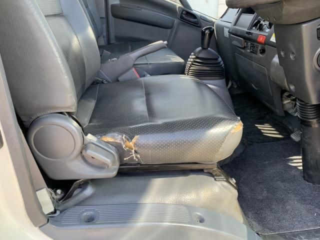 ISUZU ELF 2017 Image 31