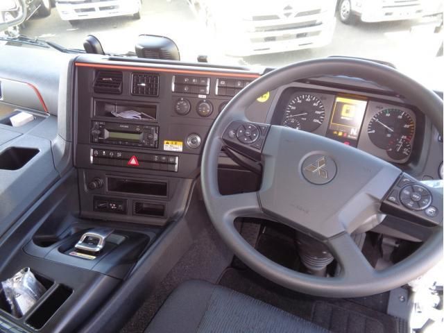 MITSUBISHI FUSOU SUPER GREAT 2025 Image 31