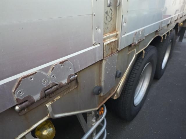 HINO PROFIA 2010 Image 31