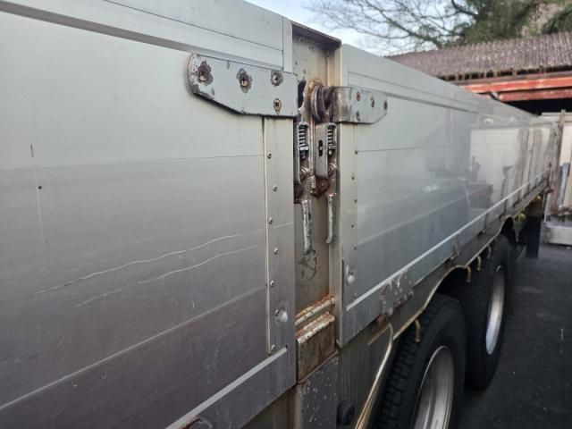 HINO PROFIA 2010 Image 31