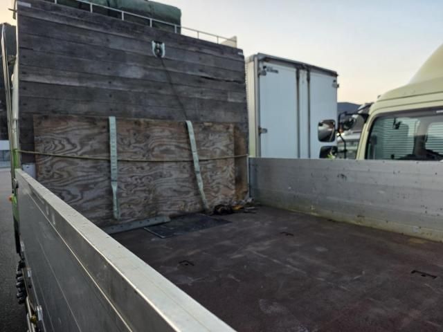 HINO PROFIA 2010 Image 31