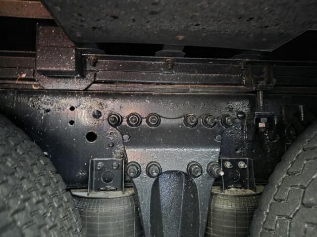 HINO PROFIA 2010 Image 31