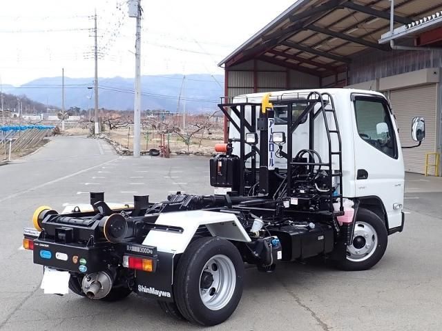 MITSUBISHI CANTER 2024 Image 31