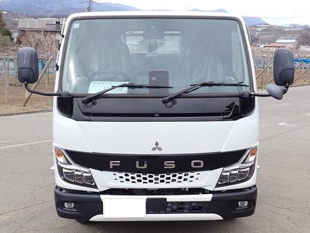 MITSUBISHI CANTER 2024 Image 31