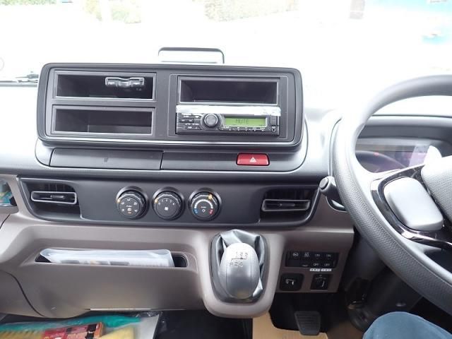 MITSUBISHI CANTER 2024 Image 31