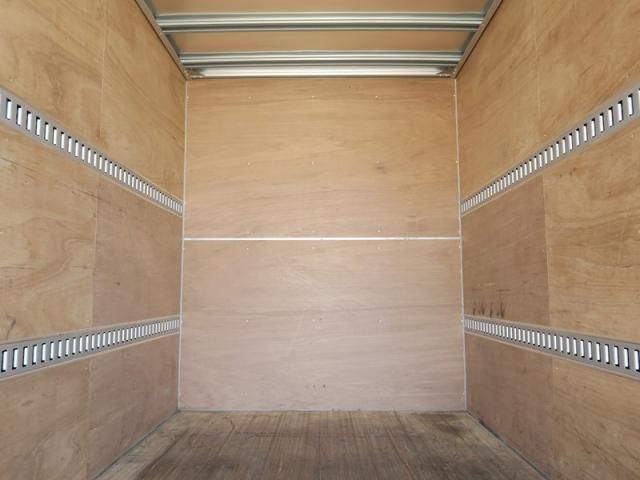 ISUZU ELF 2025 Image 31