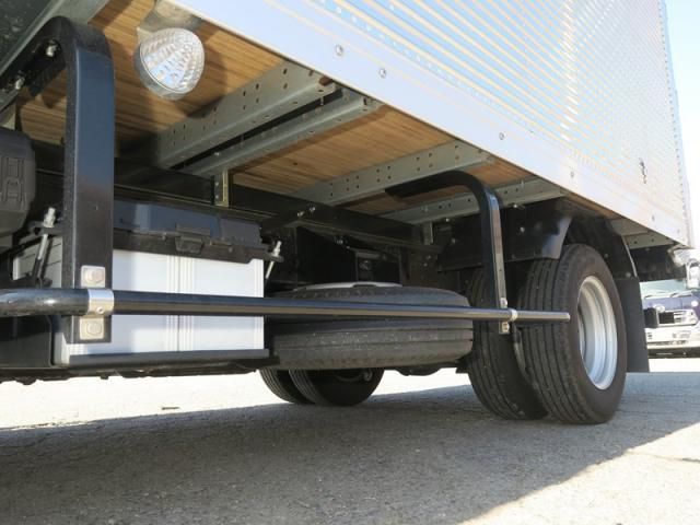 ISUZU ELF 2025 Image 31