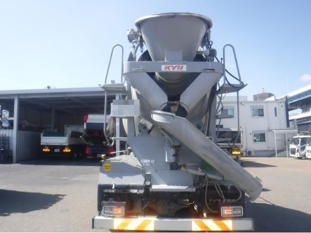 HINO PROFIA 2018 Image 31