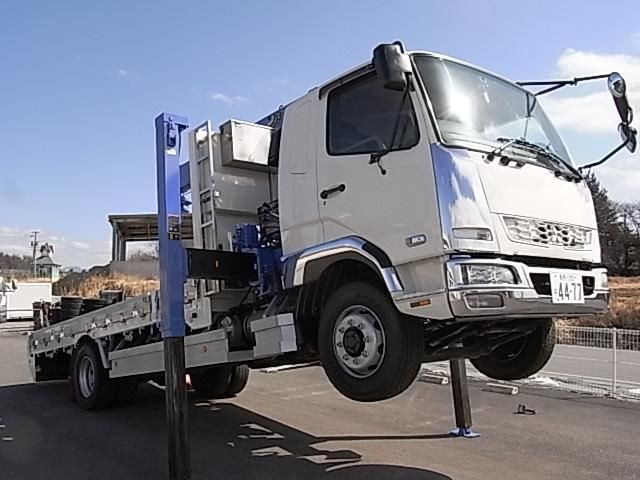 MITSUBISHI FUSOU FIGHTER 2013 Image 31