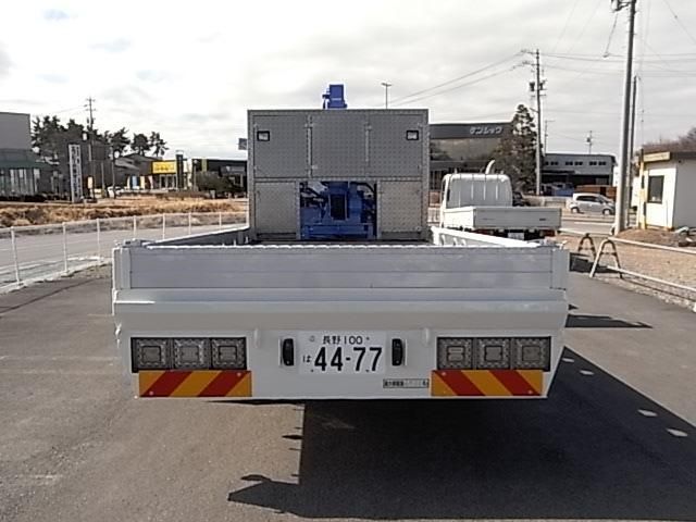 MITSUBISHI FUSOU FIGHTER 2013 Image 31