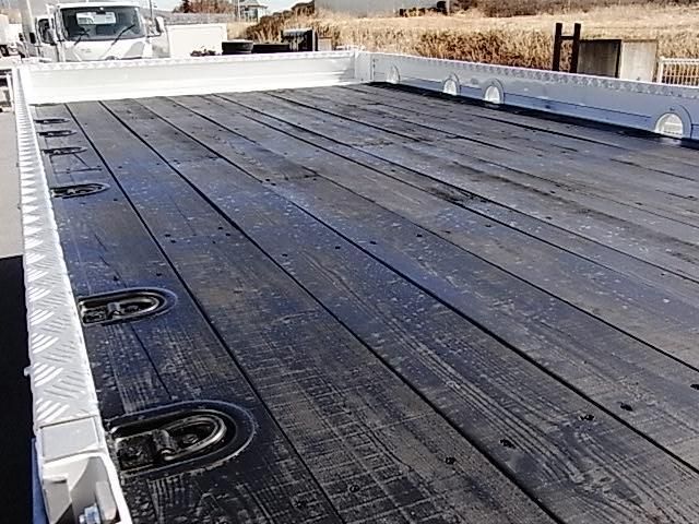 MITSUBISHI FUSOU FIGHTER 2013 Image 31