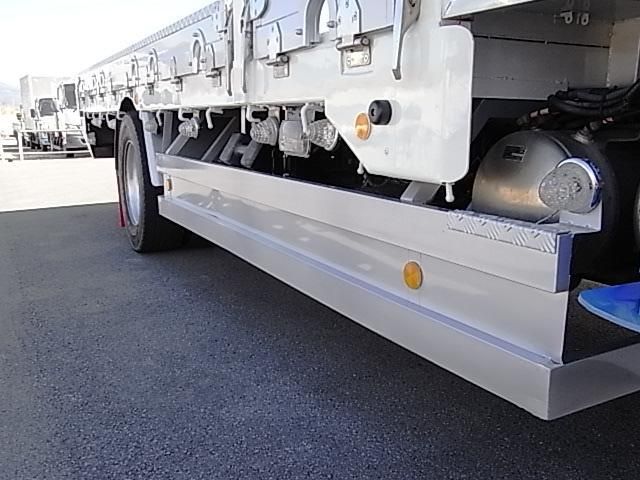 MITSUBISHI FUSOU FIGHTER 2013 Image 31