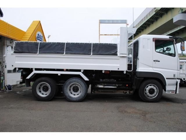 MITSUBISHI FUSOU SUPER GREAT 2013 Image 31