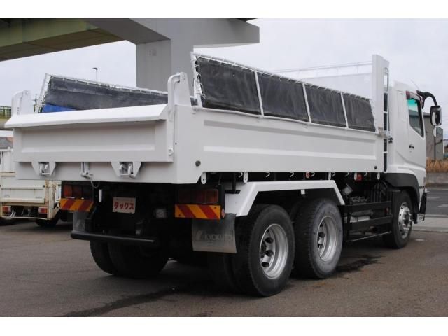 MITSUBISHI FUSOU SUPER GREAT 2013 Image 31