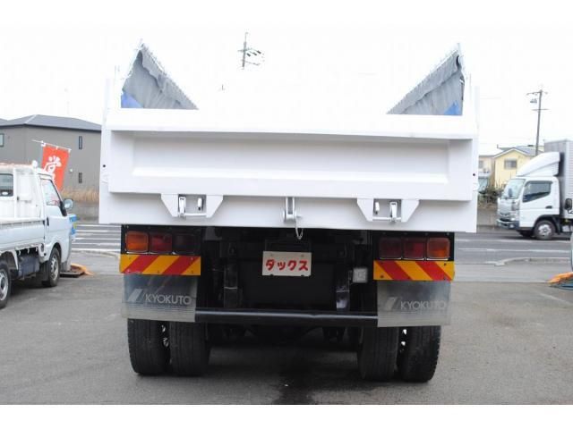 MITSUBISHI FUSOU SUPER GREAT 2013 Image 31