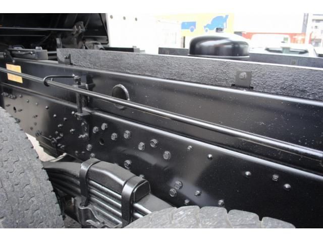 MITSUBISHI FUSOU SUPER GREAT 2013 Image 31