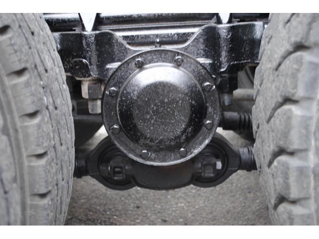 MITSUBISHI FUSOU SUPER GREAT 2013 Image 31