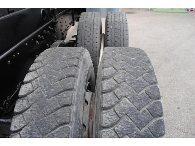 MITSUBISHI FUSOU SUPER GREAT 2013 Image 31