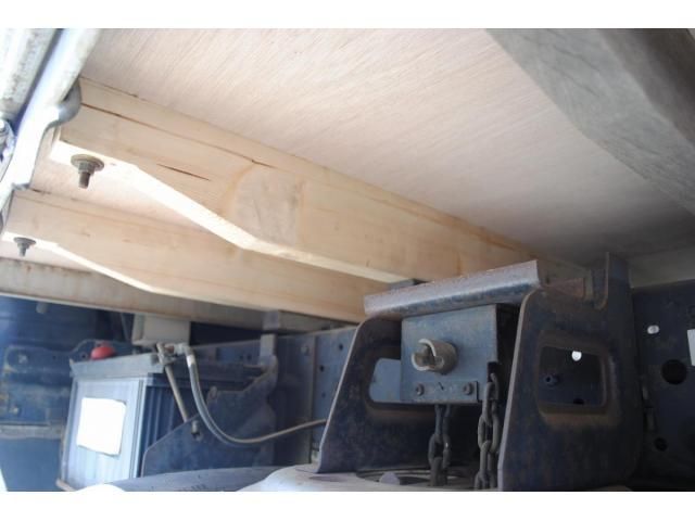 NISSAN ATLAS 2003 Image 31