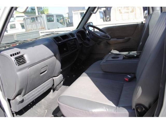 NISSAN VANETTE TRUCK 2WD 2004 Image 31